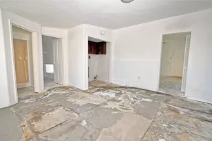 404 S Hall St, Montague, TX 76251 - Photo 9