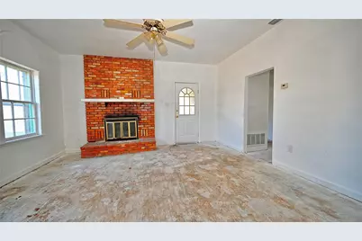 404 S Hall Street, Montague, TX 76251 - Photo 5