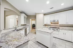 416 Bronco Cir, Shady Shores, TX 76208 - Photo 17