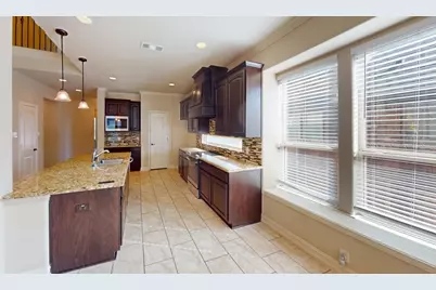 1006 Jamal Drive, Euless, TX 76040 - Photo 3