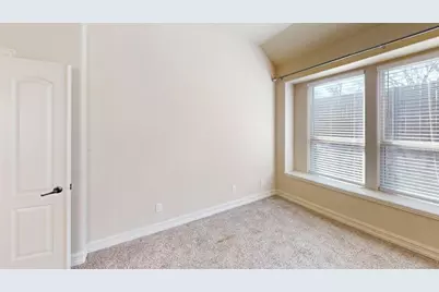 1006 Jamal Drive, Euless, TX 76040 - Photo 11