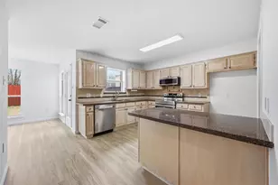 2212 Norwich Pl, Carrollton, TX 75006 - Photo 15