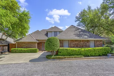 68 Legend Road, Benbrook, TX 76132 - Photo 1