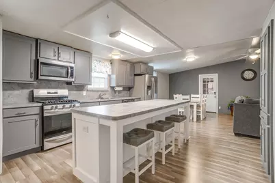 202 S Avenue C, Blum, TX 76627 - Photo 7