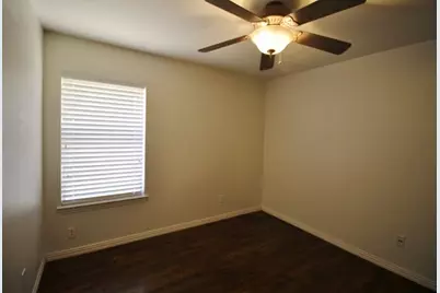 5316 Lake Garden Drive, Grand Prairie, TX 75052 - Photo 21