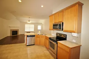 5316 Lake Garden Dr, Grand Prairie, TX 75052 - Photo 11