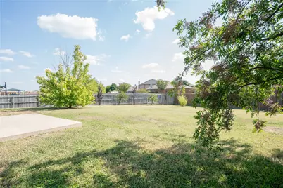 524 Zachum Drive, Arlington, TX 76002 - Photo 15