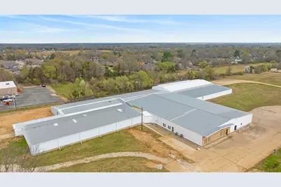 3790 Lamar Avenue, Paris, TX 75462 - Photo 1