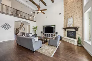 1015 Steel Dust Rd, Frisco, TX 75036 - Photo 11