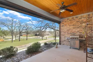 8701 Oakland Ct, Granbury, TX 76049 - Photo 27
