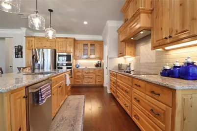 8701 Oakland Court, Granbury, TX 76049 - Photo 1