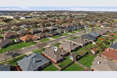 1035 Vinewood Avenue, Burleson, TX 76028 - Photo 37