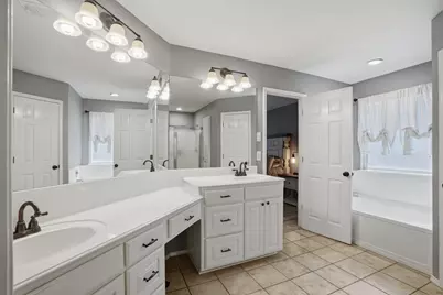 1035 Vinewood Avenue, Burleson, TX 76028 - Photo 23