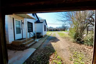 1327 Old Jacksboro Rd, Graham, TX 76450 - Photo 29