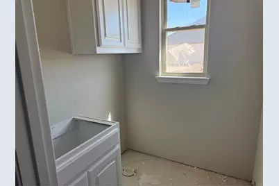 701 Broken Bow Lane, Cleburne, TX 76033 - Photo 13