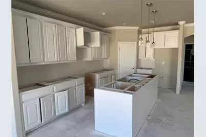 701 Broken Bow Lane, Cleburne, TX 76033 - Photo 7