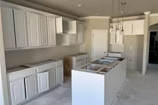 701 Broken Bow Ln, Cleburne, TX 76033 - Photo 7