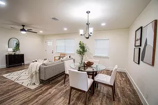 551 E Burks St, Pilot Point, TX 76258 - Photo 9