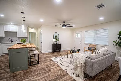 551 E Burks Street, Pilot Point, TX 76258 - Photo 5