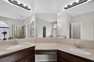 1344 Elise St, Cedar Hill, TX 75104 - Photo 23