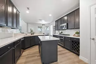 4865 Grinstein Dr, Fort Worth, TX 76244 - Photo 7