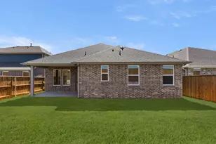 677 Tyronza Dr, Justin, TX 76247 - Photo 23