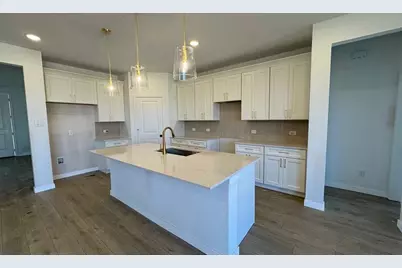 705 Tyronza Drive, Justin, TX 76247 - Photo 7