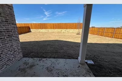 705 Tyronza Drive, Justin, TX 76247 - Photo 3