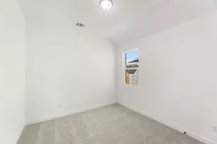 701 Tyronza Dr, Justin, TX 76247 - Photo 9