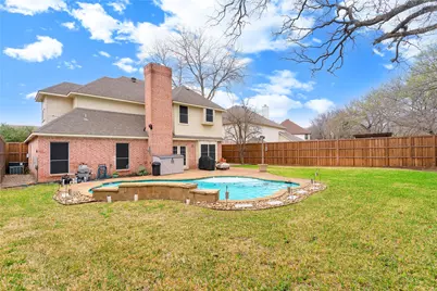 6502 Redstone Court, Arlington, TX 76001 - Photo 5