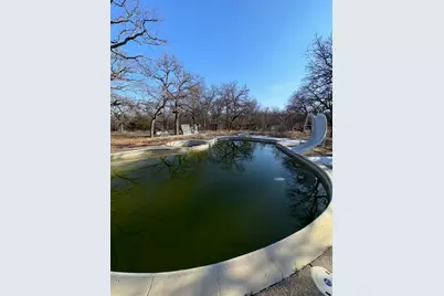 647 County Road 3657, Springtown, TX 76082 - Photo 3