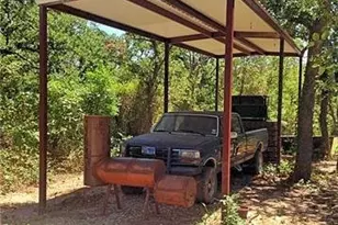 647 Co Rd 3657, Springtown, TX 76082 - Photo 21