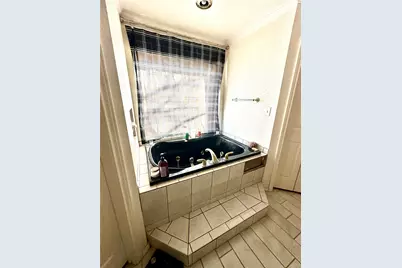 647 County Road 3657, Springtown, TX 76082 - Photo 11