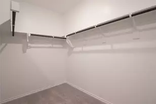 951 Hurstwood Dr, Van Alstyne, TX 75495 - Photo 17