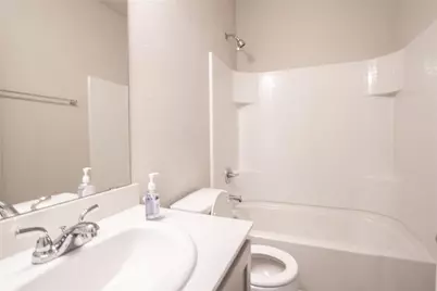 951 Hurstwood Drive, Van Alstyne, TX 75495 - Photo 5