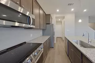 5432 Sandstone Dr, Garland, TX 75043 - Photo 5