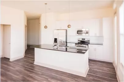 2901 W 5th Street #201, Fort Worth, TX 76107 - Photo 5