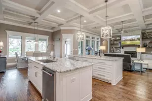 2216 Wood Duck Ln, Granbury, TX 76049 - Photo 11