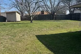 1500 Sharron Ct, Cleburne, TX 76033 - Photo 9