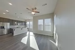 5404 Sandstone Dr, Garland, TX 75043 - Photo 5