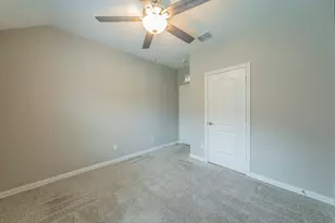 5920 Iron Creek Rd, Fort Worth, TX 76137 - Photo 19