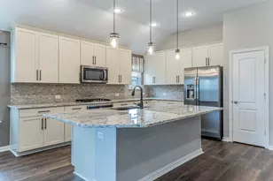 5920 Iron Creek Rd, Fort Worth, TX 76137 - Photo 7