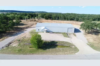 411 Lee, Mineral Wells, TX 76066 - Photo 1