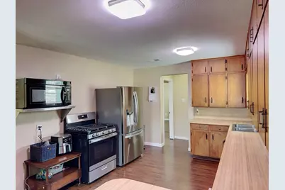 634 Oak Ridge Lane, Irving, TX 75061 - Photo 13