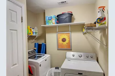 634 Oak Ridge Lane, Irving, TX 75061 - Photo 15