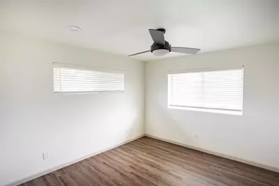 4912 Gaston Avenue #F, Dallas, TX 75214 - Photo 11