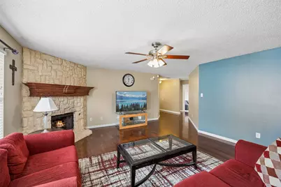 1577 Chivalry Lane, Little Elm, TX 75068 - Photo 5