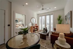 105 S Bishop Ave, Dallas, TX 75208 - Photo 3