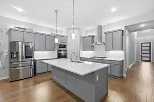 3681 Hollow Pine Dr, Frisco, TX 75033 - Photo 3