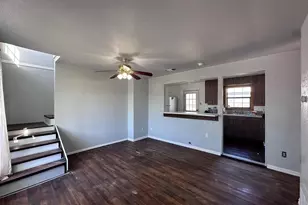 211 Sunnyside Dr, Waxahachie, TX 75165 - Photo 5